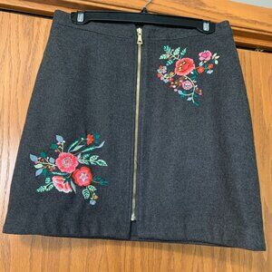 Loft Embroidered Mini Skirt Sz 4